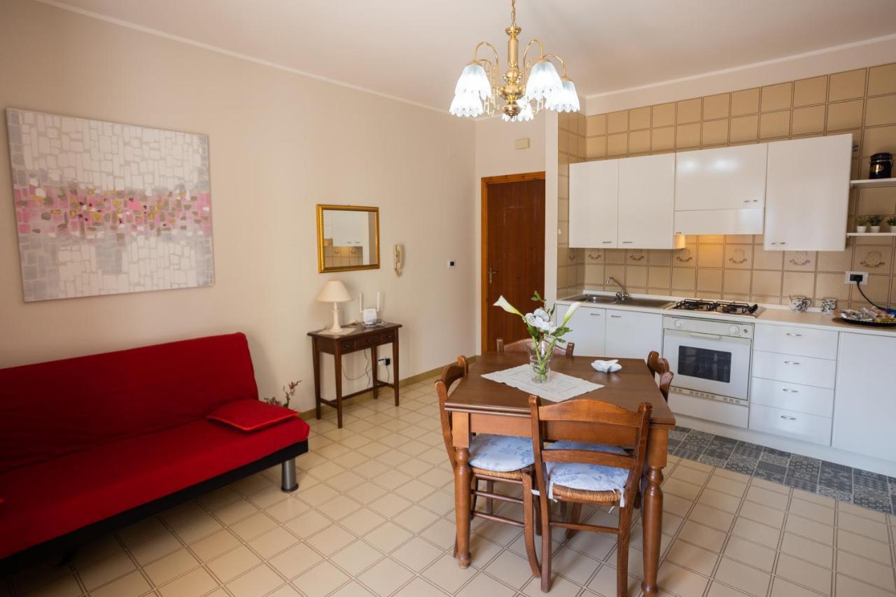 Gilda'S Home Scalea Extérieur photo